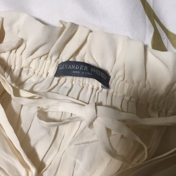 Alexander McQueen Silk Pheasant Blouse - Picture 3 of 5